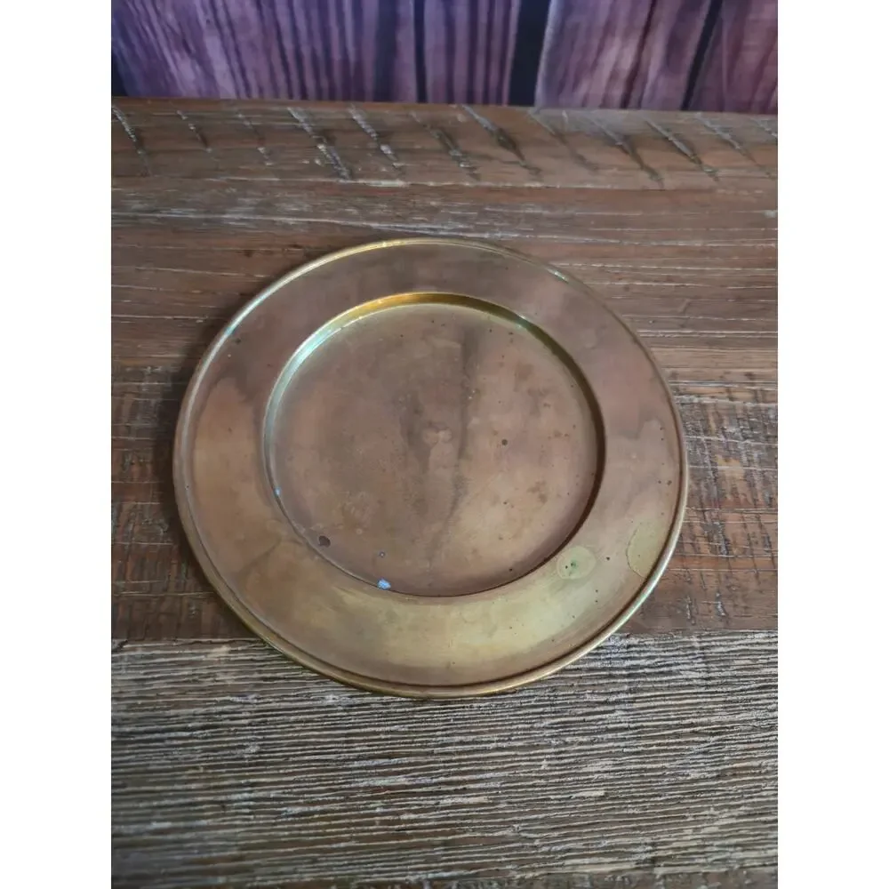 Unbranded display magnetic